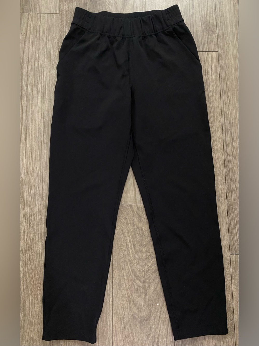 Babaton Black Weekender Elastic-Waist Joggers pants